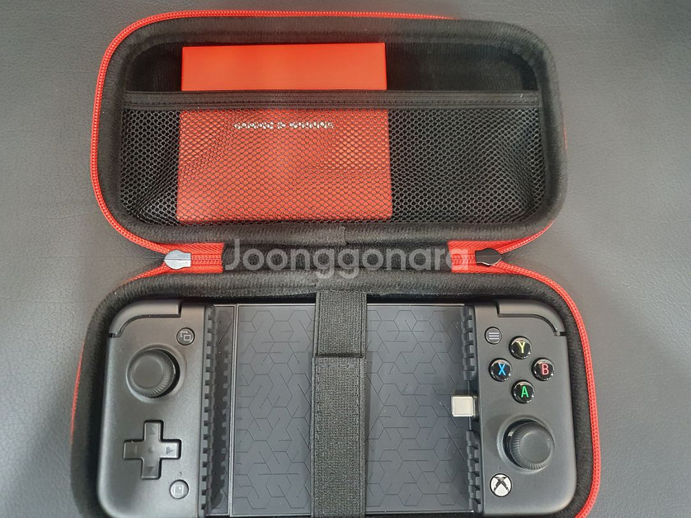 Gamesir X2 pro 팝니다.--1