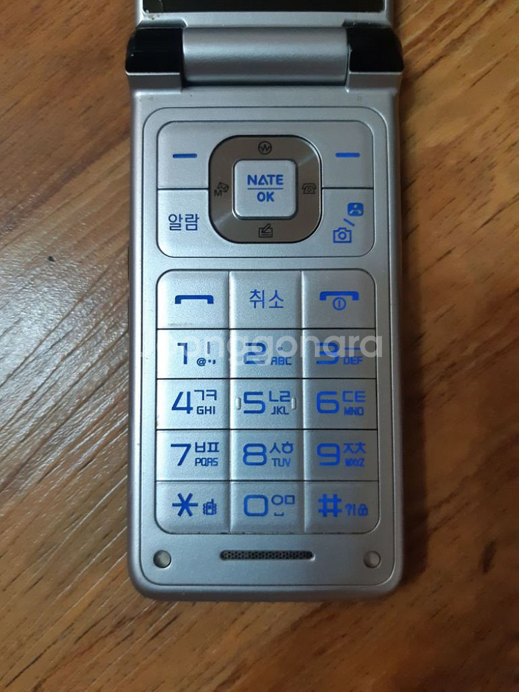 와이즈모던폰 (SHW-A240S)--2