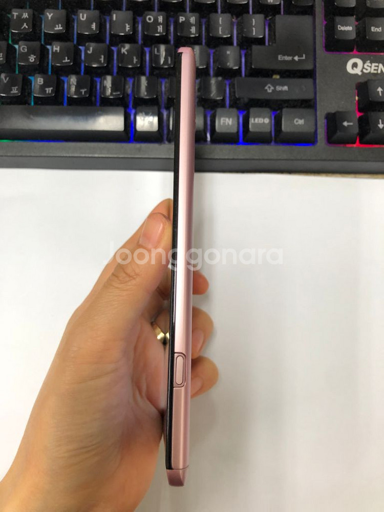 KT V20 로즈골드 SS급 64G 레트로스마트폰탈착형--4