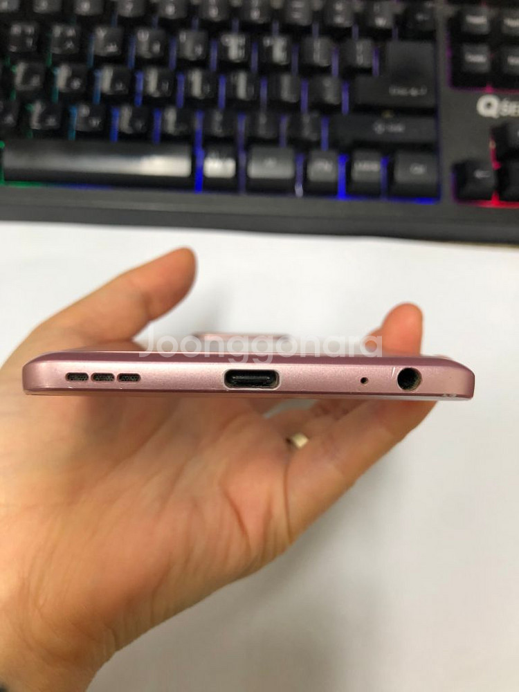 KT V20 로즈골드 SS급 64G 레트로스마트폰탈착형--6