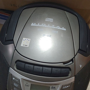 인켈 IP-252(INKEL)CD카세트 플레이어 팝니다