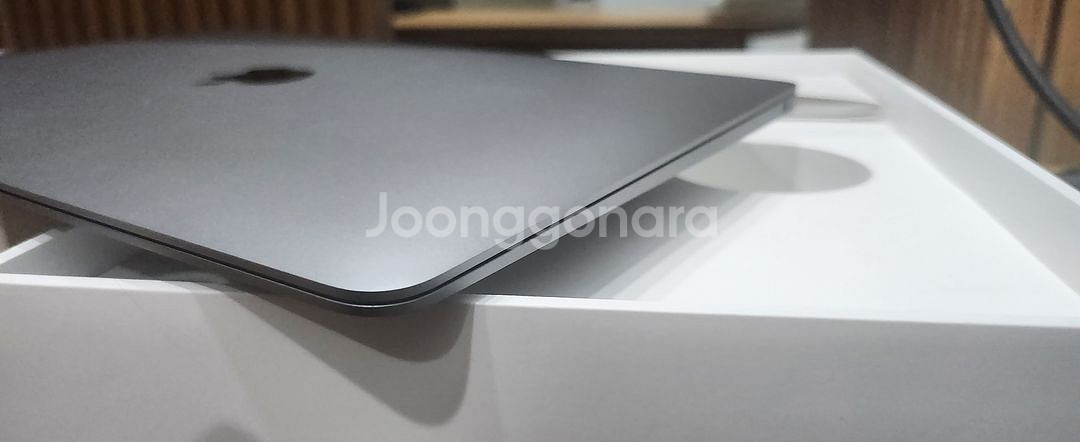 맥북에어M1 8GB/512GB--1