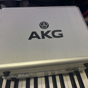 AKG C414 XL2 마이크 풀박스 팝니다 급처