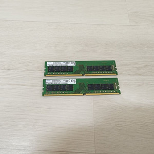 삼성 ddr4 3200클럭 32기가 램 팝니다(2장)