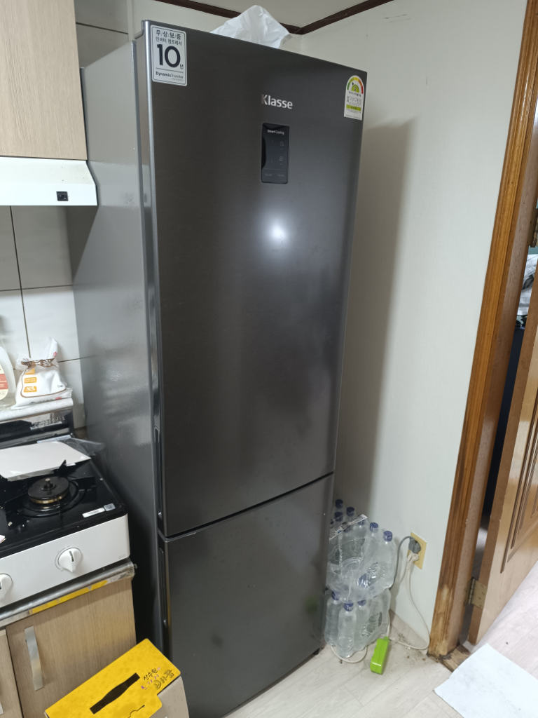 위니아 클라쎄 냉장고 (하단 냉동)