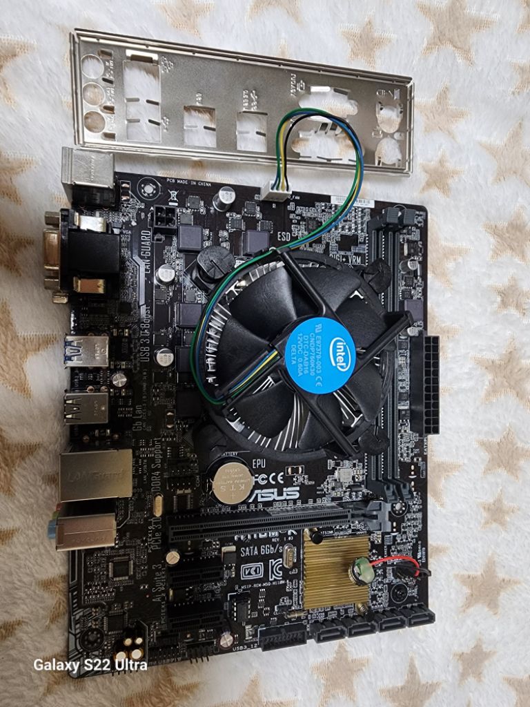 CPU G4600 보드 ASUS H110M-K .백패널