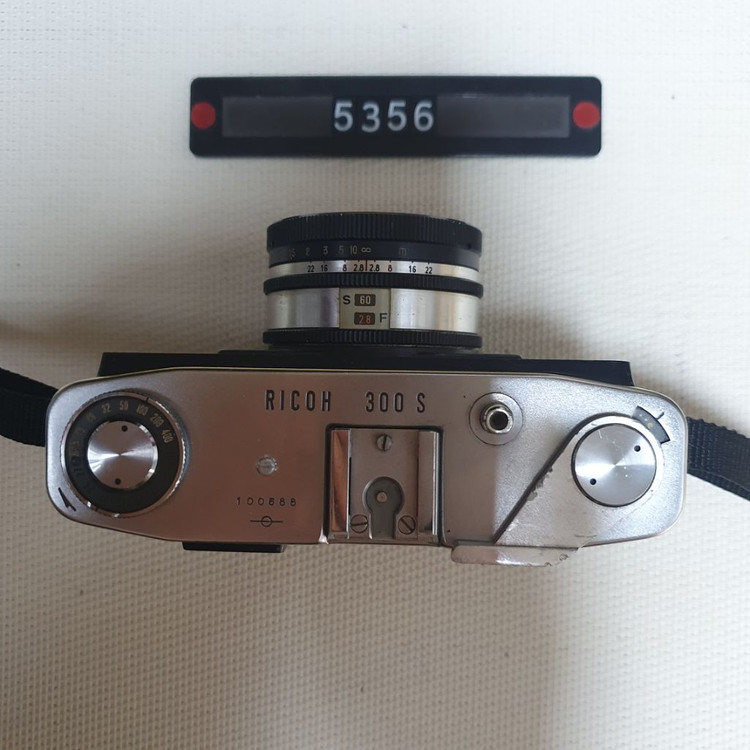 리코 300 S 필름카메라 이미지