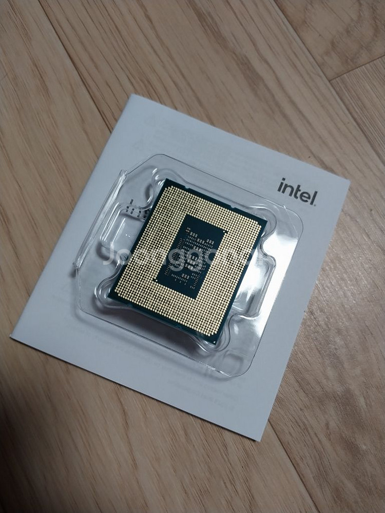 인텔 12세대 i3 12100F cpu 신동급--1