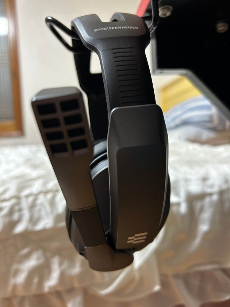 젠하이저 무선 게이밍 헤드셋 GSP 370--1