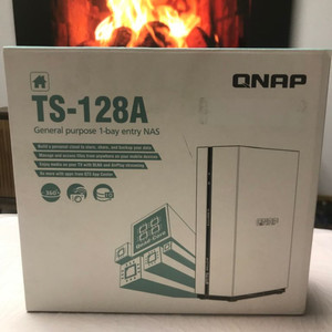 큐넵 NAS 128A QNAP TS-128A