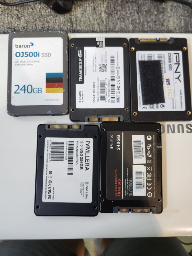 ssd<90>ssd240-256g 5개묶음