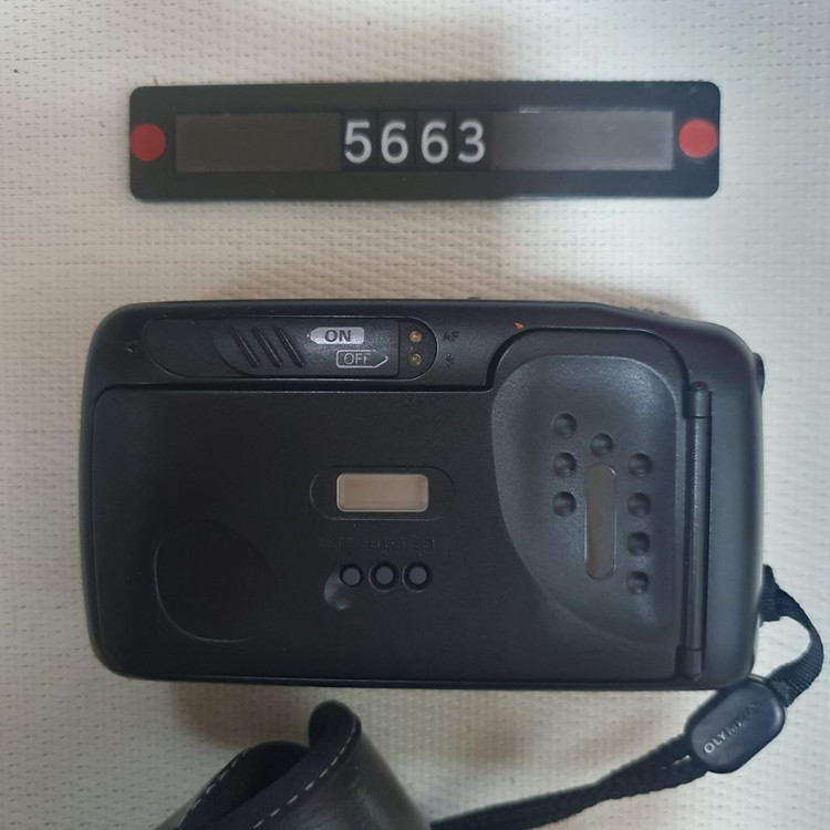 신도리코 SR-10D AF 줌 미니 필름카메라 파우치 이미지