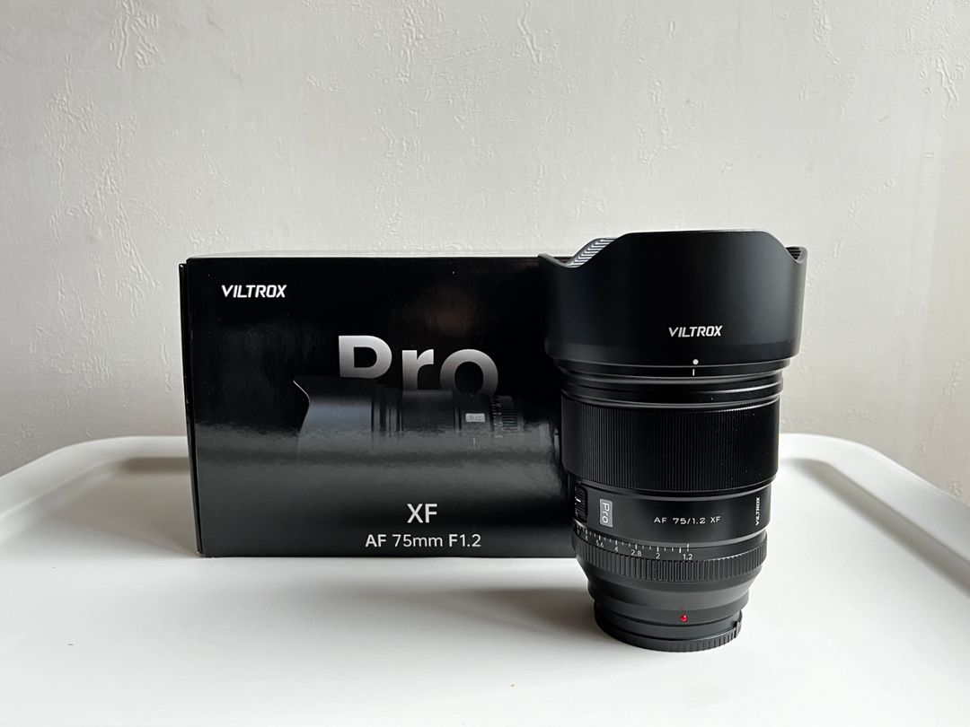 빌트록스 pro 75mm F1.2 X마운트