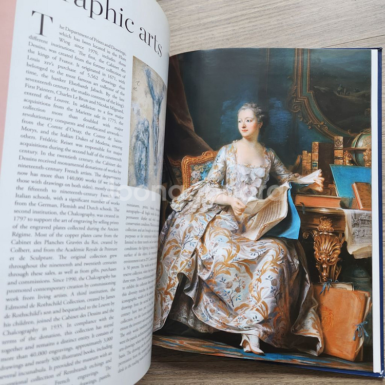 현지에서 사온 루브르박물관 기념책자. 모나리자백 등등--6