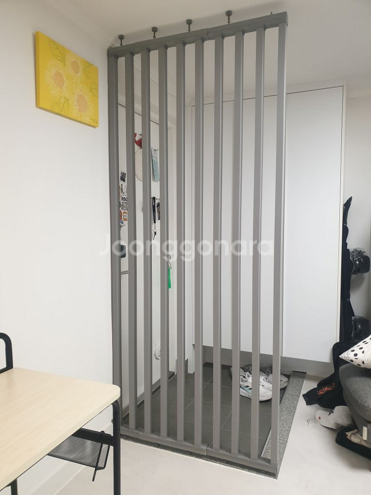 우드 공간분리 파티션 현관 식탁 쇼파 인테리어--1