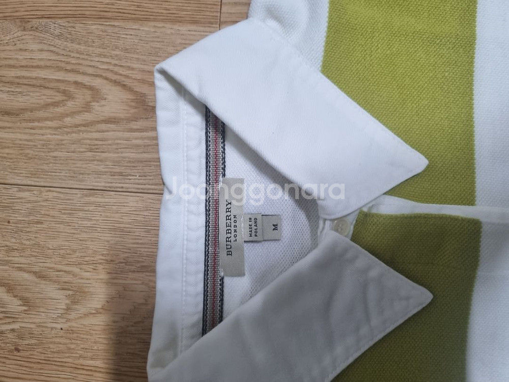 버버리 여성 반팔카라티 (매장판)--1