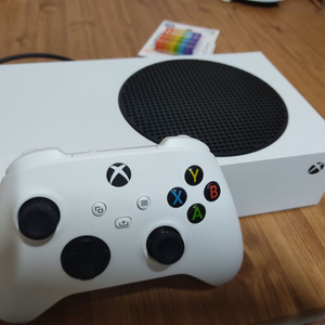 xbox series s 팝니다