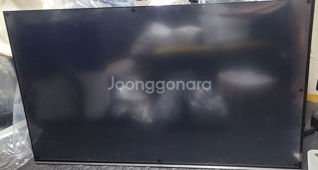 4K UHD 50인치 스마트 TV 판매합니다.--1