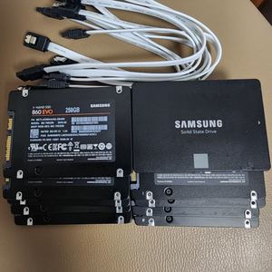 SSD 삼성 860 250GB(기가 /원도우10 ,문서