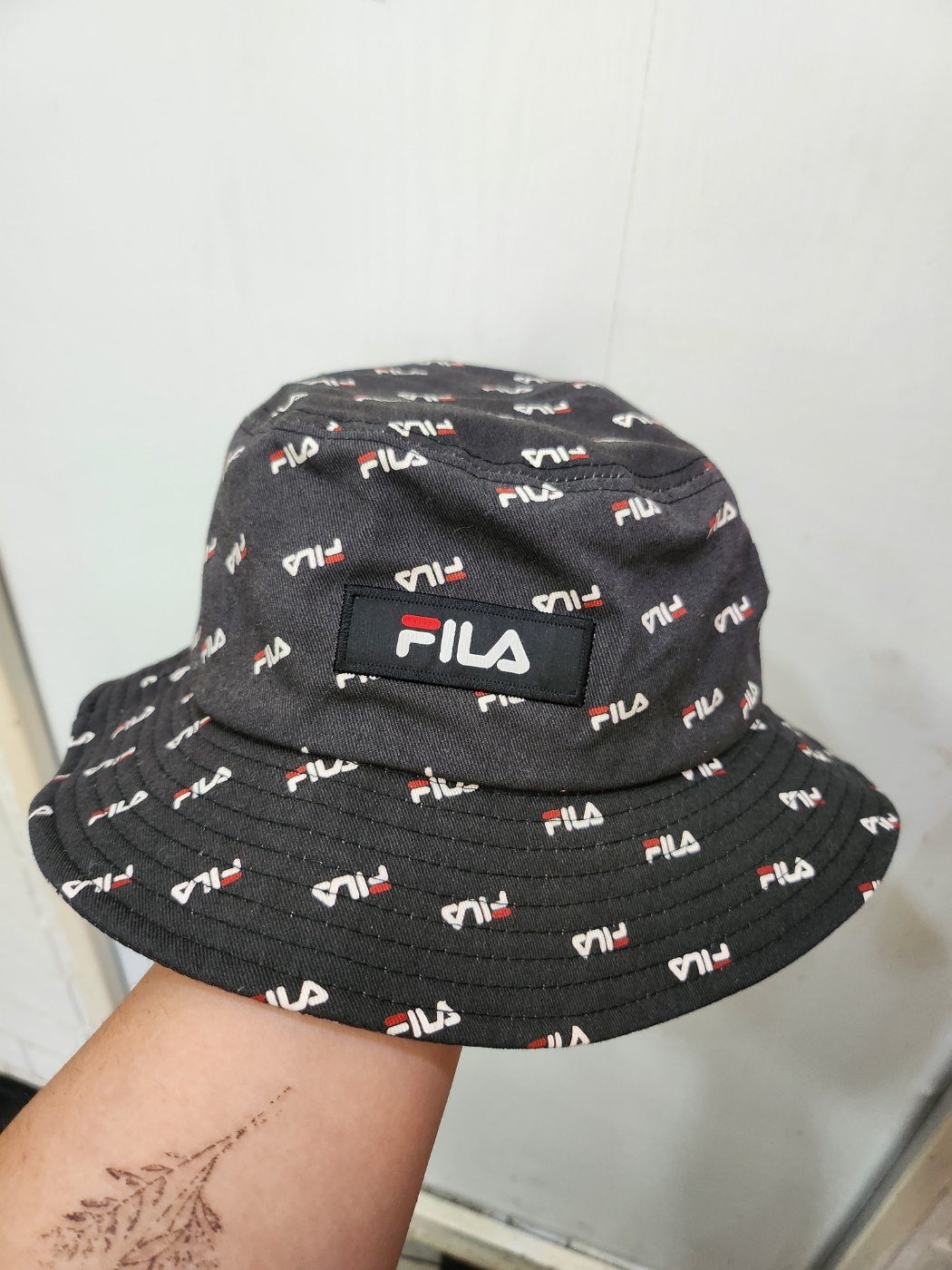 새상품 , 57 )) FILA 휠라 벙거지 모자!