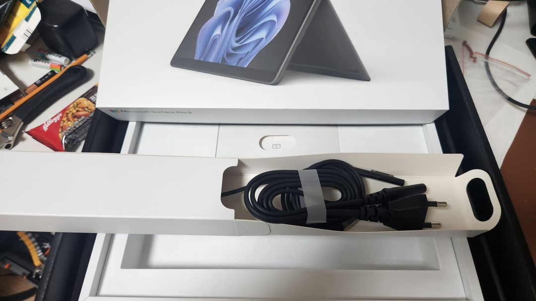 서피스프로9 i5 1TB 16GB 펜 키보드 보험5년--4