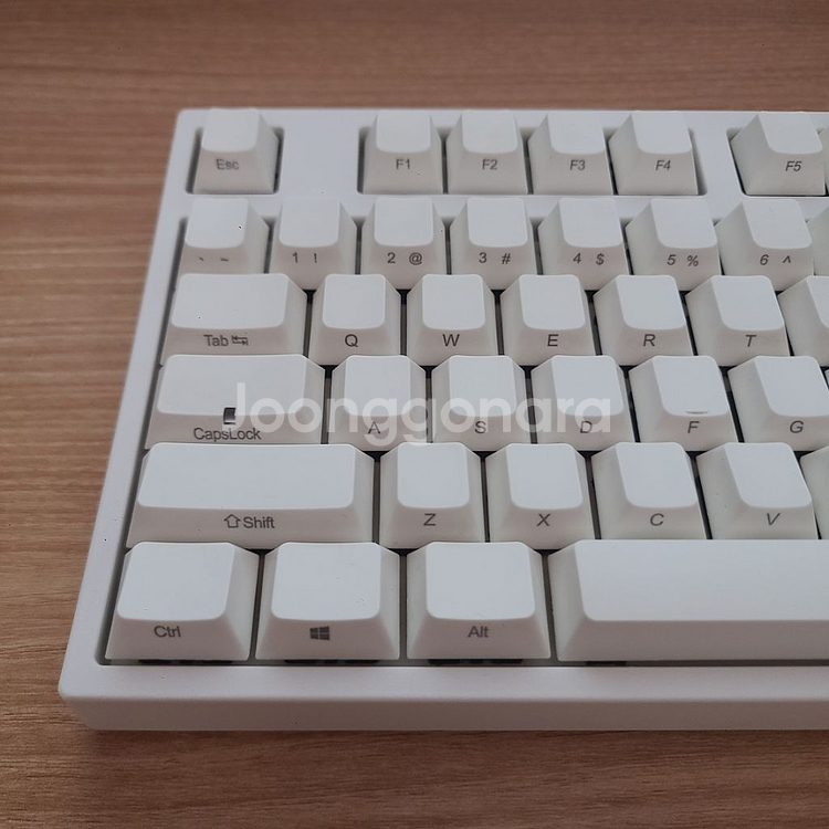 레오폴드 FC750R 갈축 측각 화이트 기계식 키보드--1