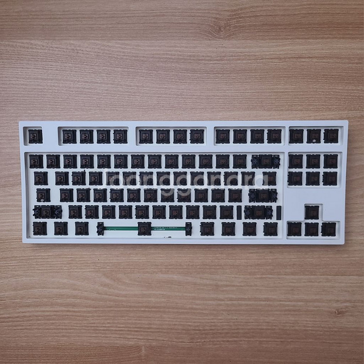 레오폴드 FC750R 갈축 측각 화이트 기계식 키보드--5