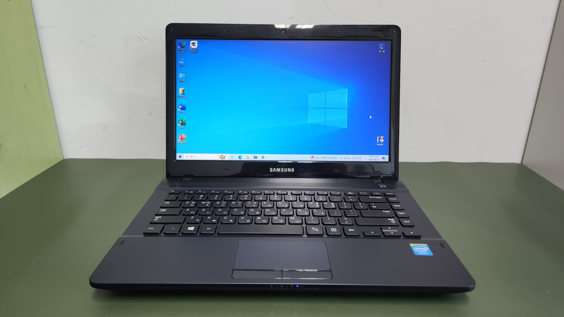 삼성 NT270E4E 셀레론-3세대 신품급 노트북