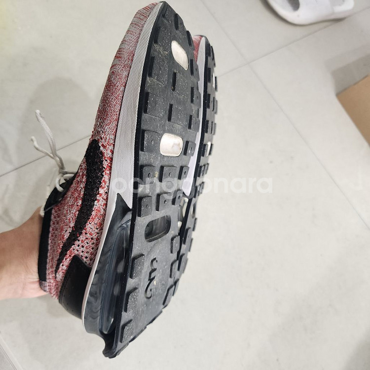 나이키 플라이니트 레이서 운동화 265--5