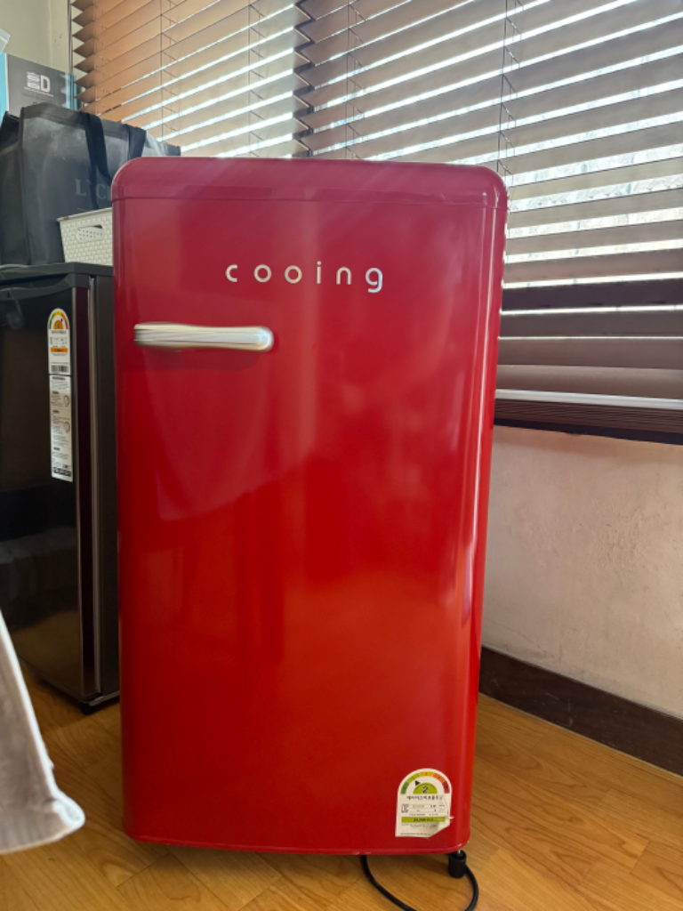 쿠잉 미니 냉장고 92L