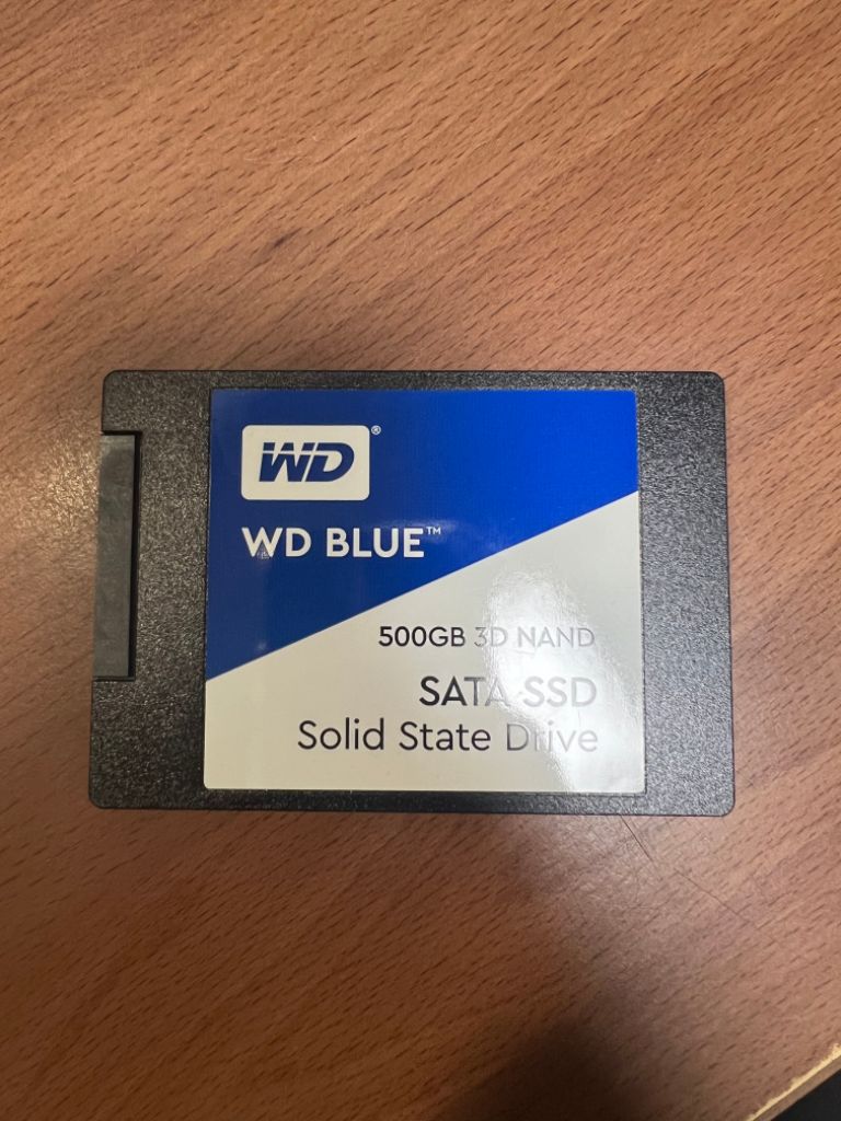 wd blue ssd 500gb 팝니다 사용시간 적음