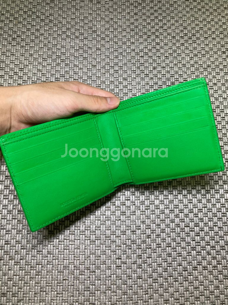 보테가베네타 인트레치아토 반지갑 그린--2
