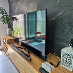 삼성 UHD TV 65인치(사운드바 포함)