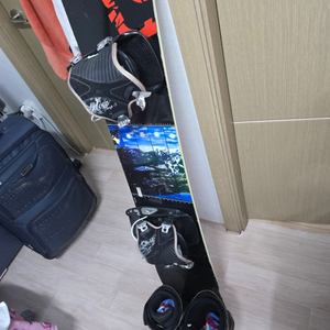 snowboard