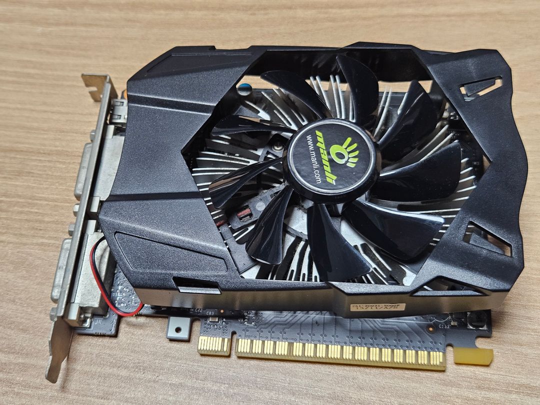 그래픽카드 gtx 750ti 2gb