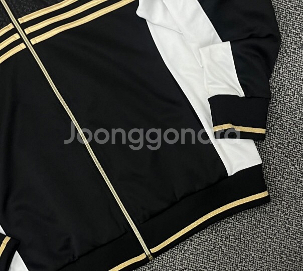 아디다스 금장 블랙 트랙탑 져지집업 100/L--2