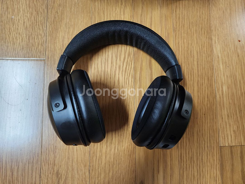 레이저 크라켄 v3 pro 무선 헤드셋 판매합니다--3