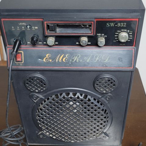 (골동품)마이크 앰프 라디오 카세트 기능 (무료배송)