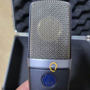 AKG C214 컨덴서 마이크