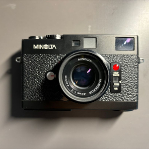 Minolta CLE + m rokorr 40mm/f2