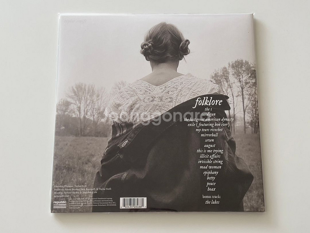 테일러스위프트 Folklore(베이지) LP--1