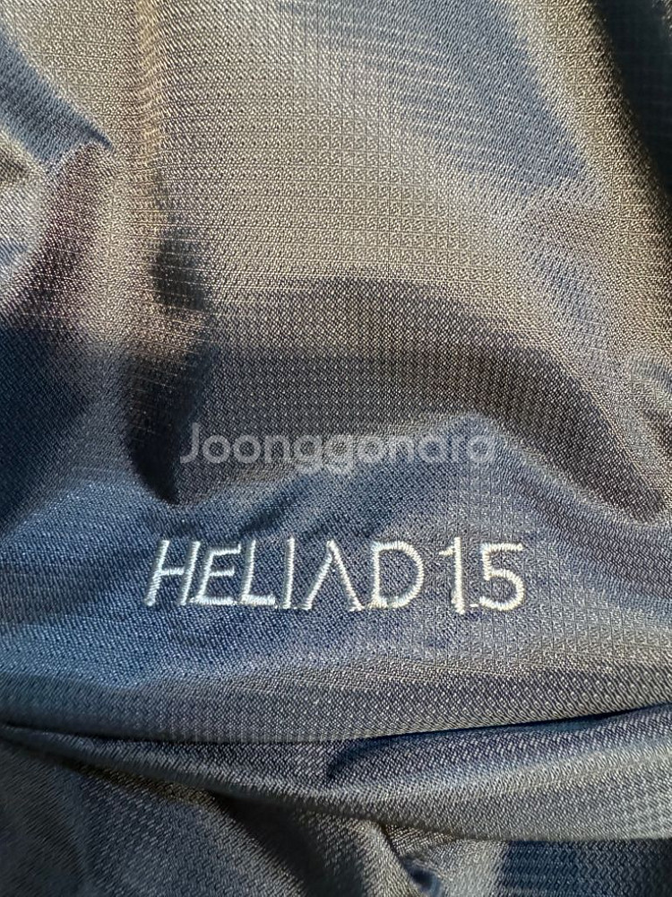 아크테릭스 헬리아드 15판매합니다--2