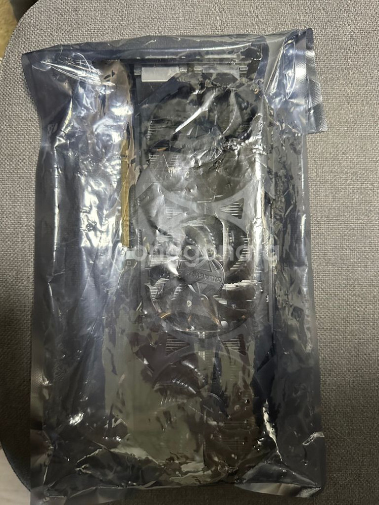 기가바이트 gtx970 4gb 윈드포스 3팬--1