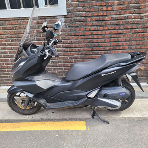 pcx125 팝니다. 25000km 21년식