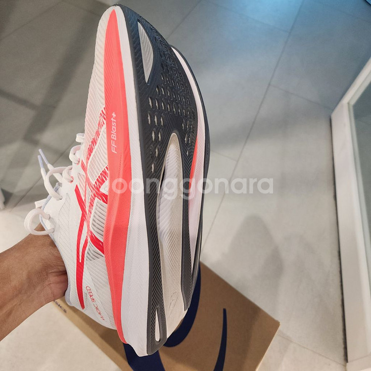 아식스 카본화 매직스피드3. 280--7