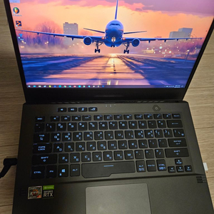 ASUS ROG Zephyrus 14인치 게이밍노트북