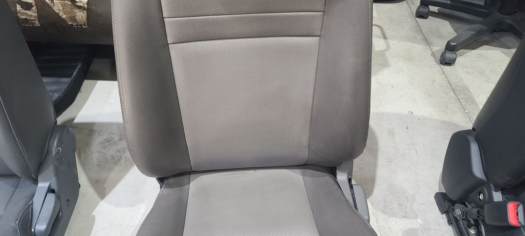 포터2 운전석 시트 이미지
