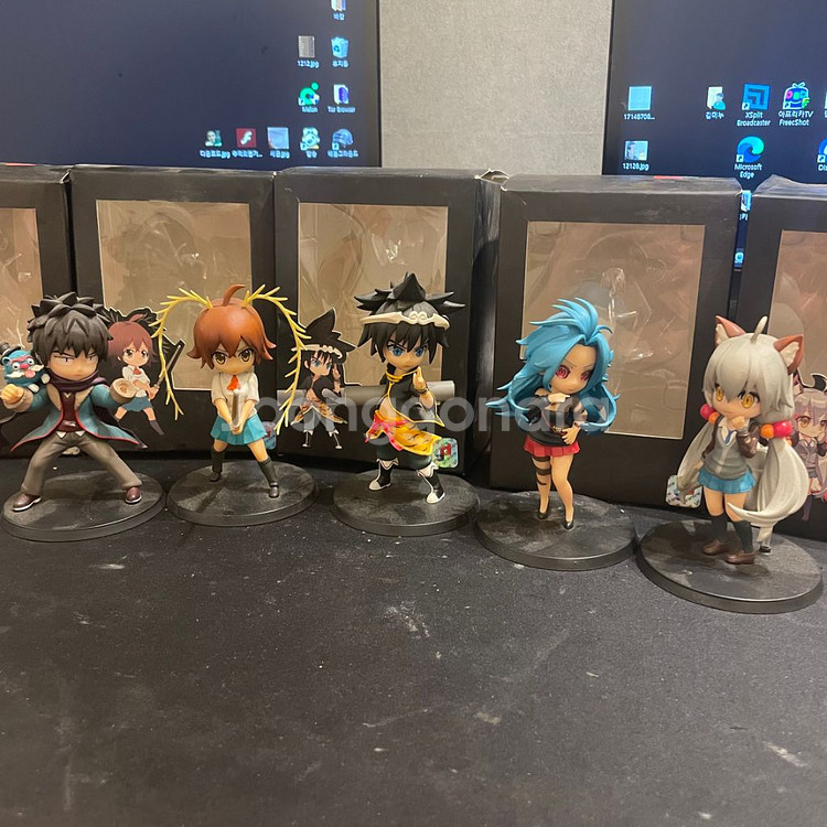 갓오브하이스쿨 vip피규어 5종 세트 팝니다--1