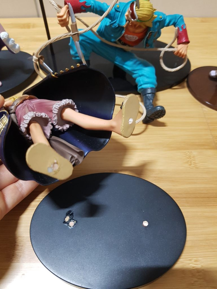 정품)원피스 피규어 (하자있음) 5종 일괄 2만원--2