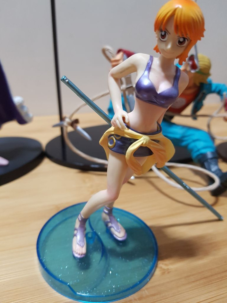 정품)원피스 피규어 (하자있음) 5종 일괄 2만원--9